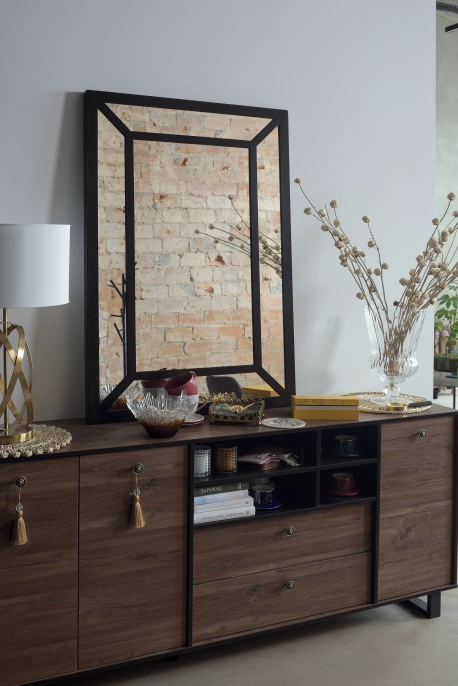 Varada Tribus Loft-Designspiegel in schwarz
